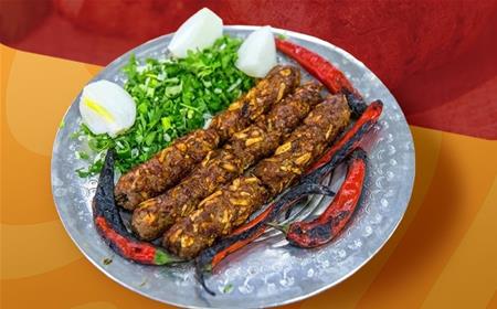Keme Kebabı Nedir? Baharın En Özel Lezzeti Ataköy Şark Sofrası’nda